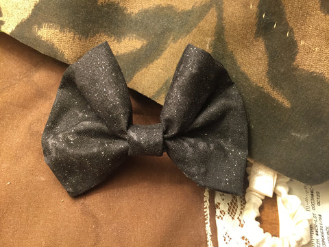 Black Hole bow-ties